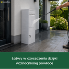 Białą BunnyBox Home myje się wężem dzięki wyjątkowo mocnej powłoce